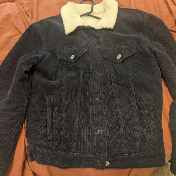 Brandy Melville corduroy jacket - Picture 2 of 7